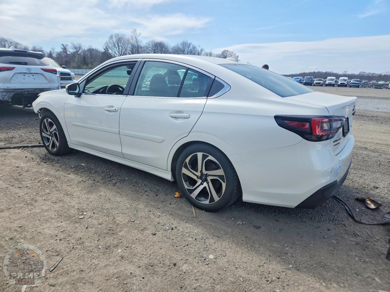 2022 SUBARU LEGACY — фото 2