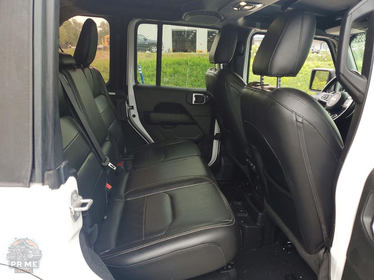 2022 JEEP WRANGLER — фото 10