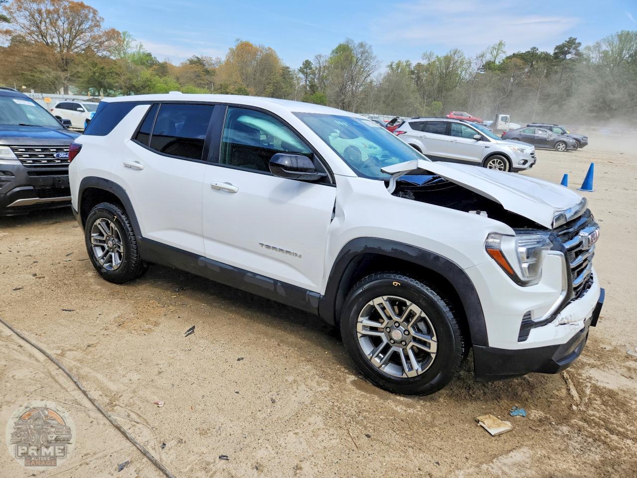 2025 GMC TERRAIN — фото 4