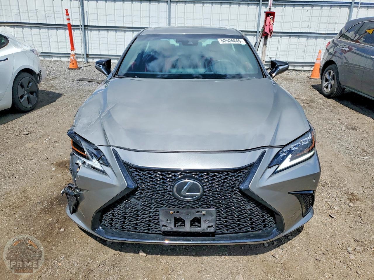 2020 LEXUS ES — фото 5