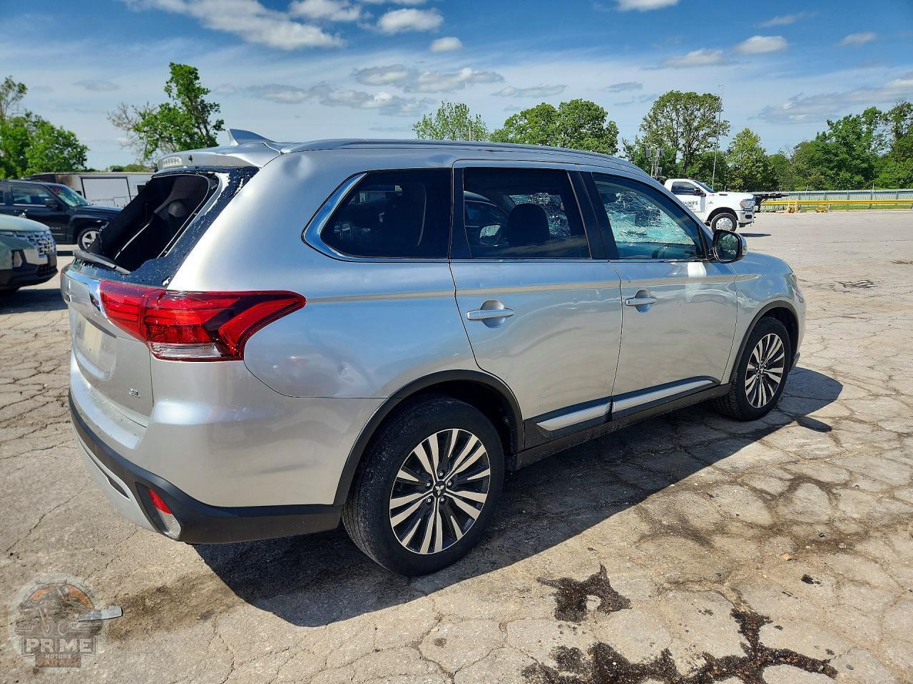2020 MITSUBISHI OUTLANDER — фото 3