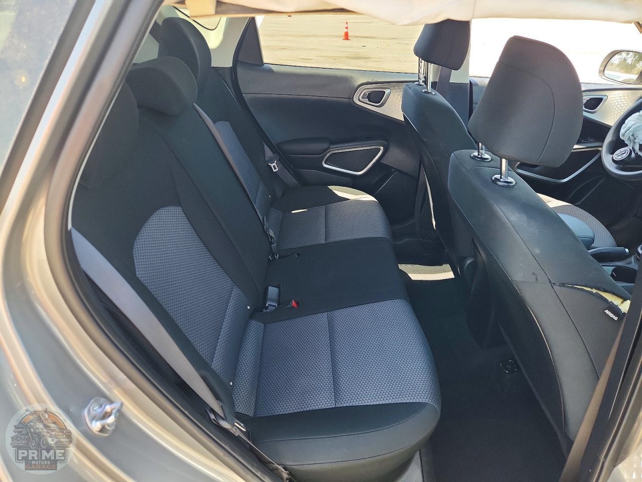 2025 KIA SOUL — фото 10