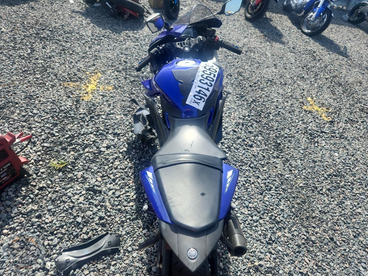 2024 YAMAHA YZFR3 — фото 6