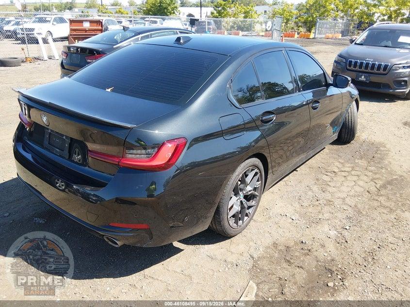 2025 BMW 3 SERIES 330I XDRIVE — фото 4
