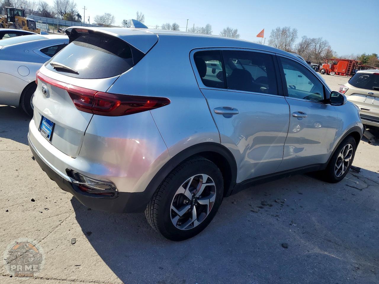 2022 KIA SPORTAGE — фото 3