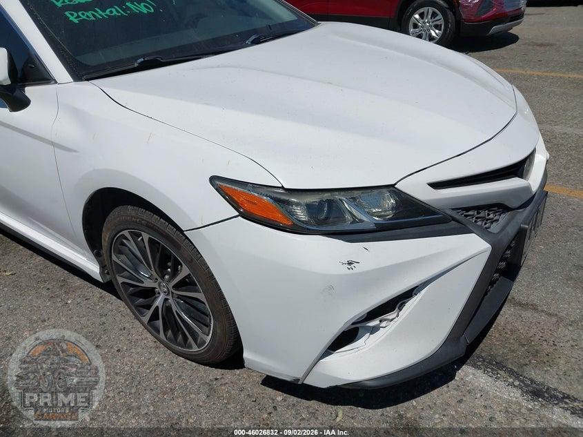 2019 TOYOTA CAMRY SE — фото 20