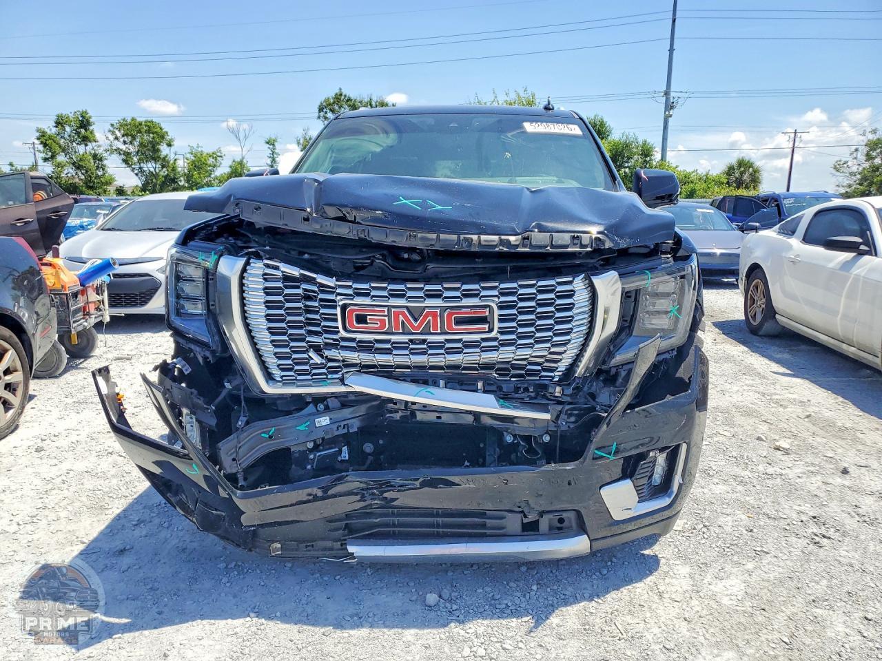 2024 GMC YUKON — фото 5