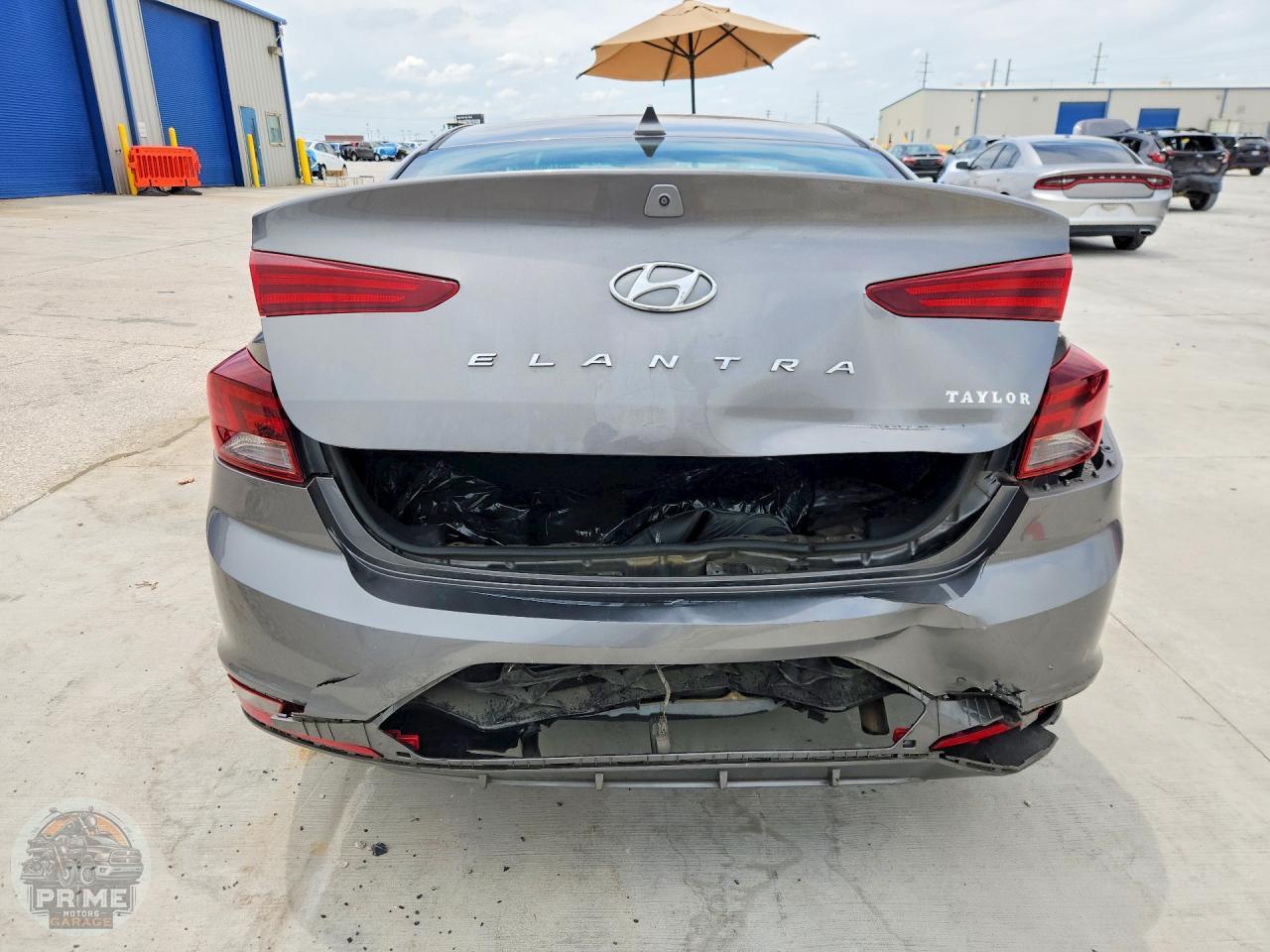 2020 HYUNDAI ELANTRA — фото 6