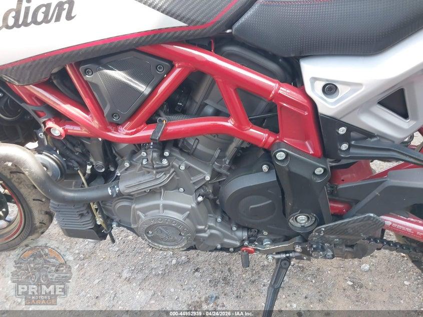 2022 INDIAN MOTORCYCLE CO. FTR R CARBON — фото 9