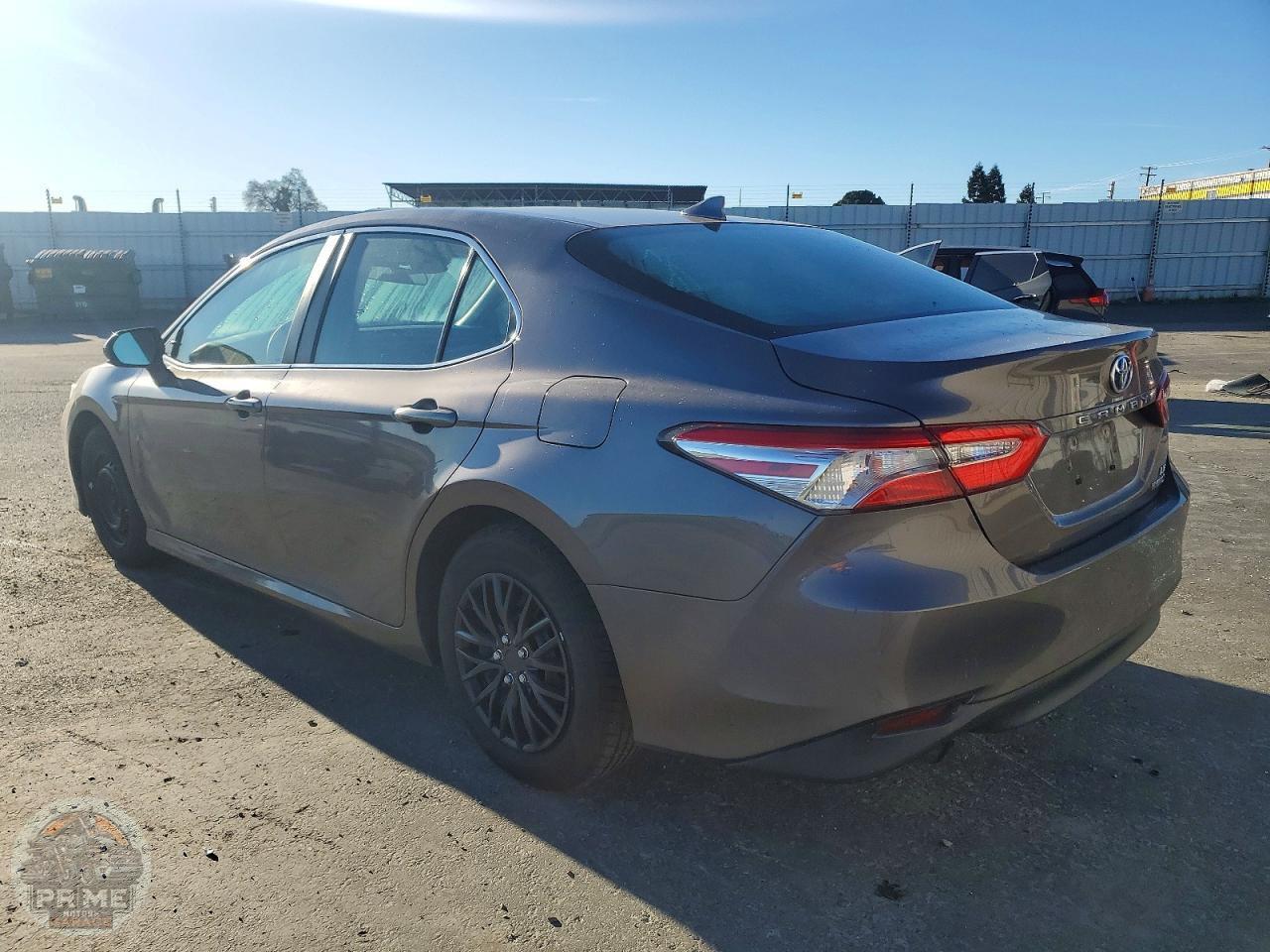 2020 TOYOTA CAMRY — фото 2