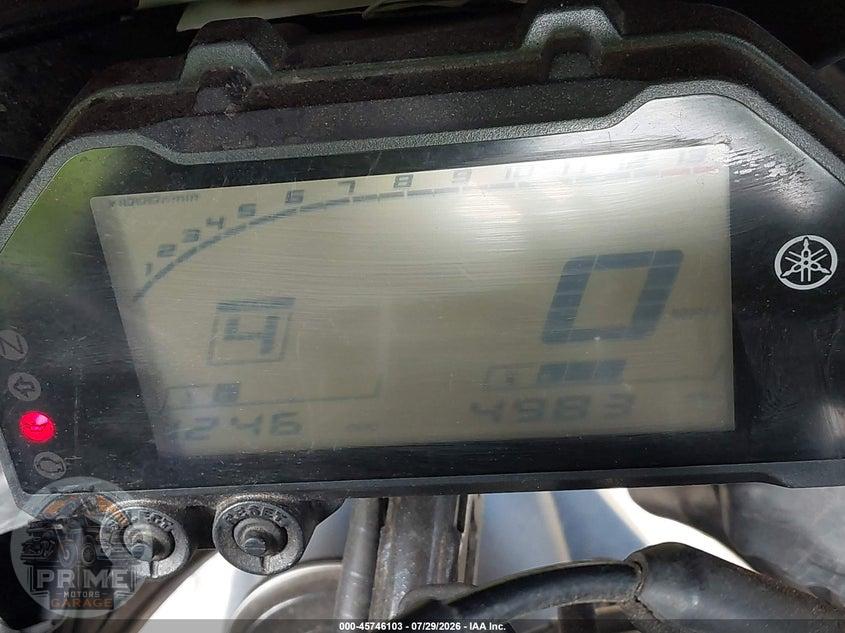 2023 YAMAHA YZFR3 A — фото 7