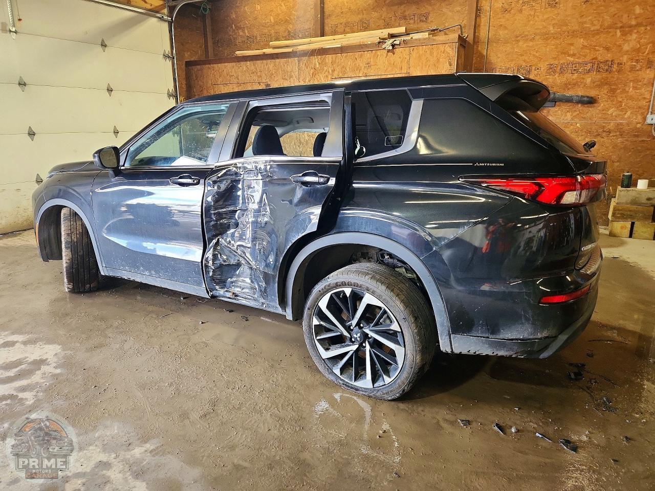 2022 MITSUBISHI OUTLANDER — фото 2