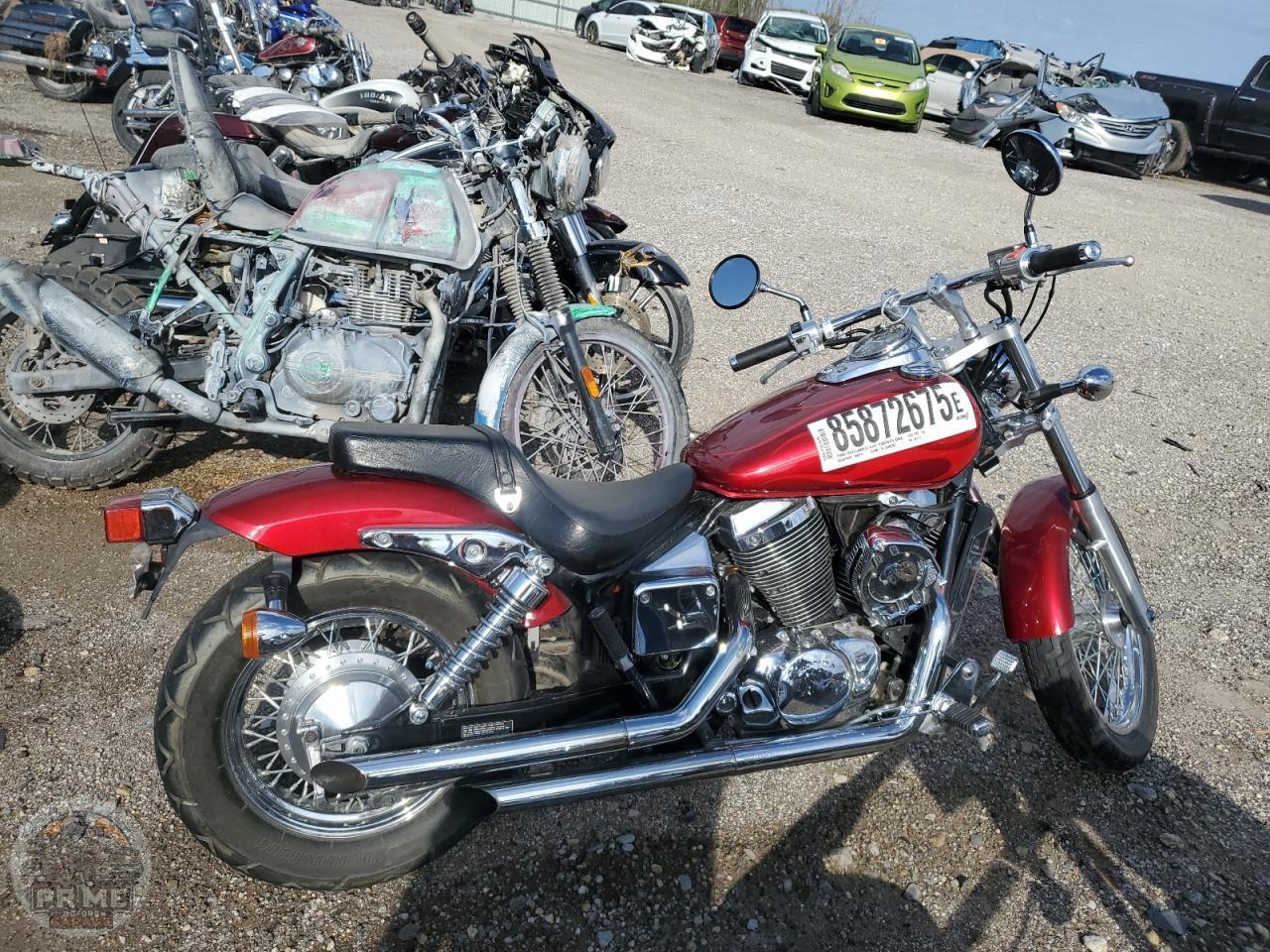 2003 HONDA VT750 — фото 1