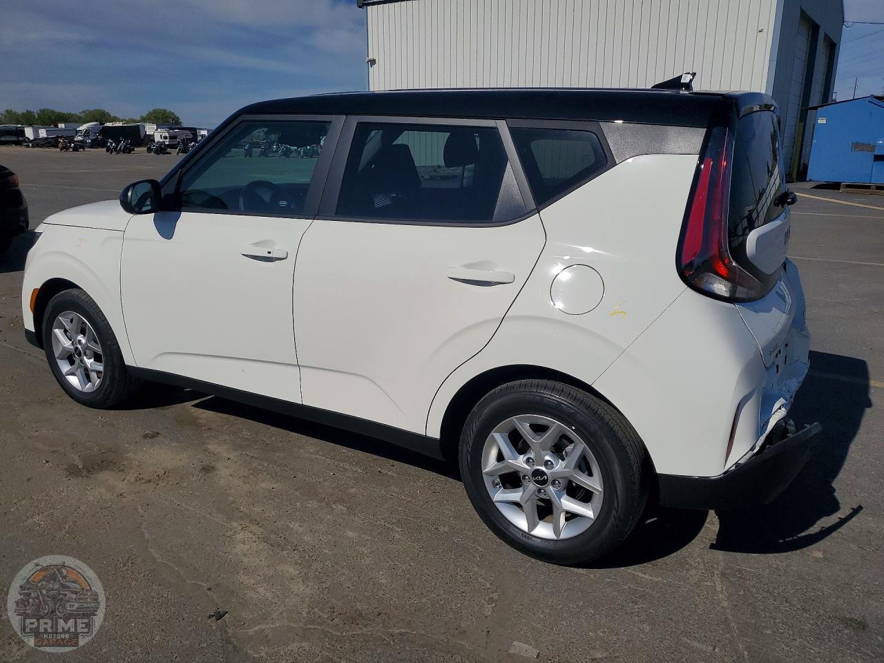2024 KIA SOUL — фото 2