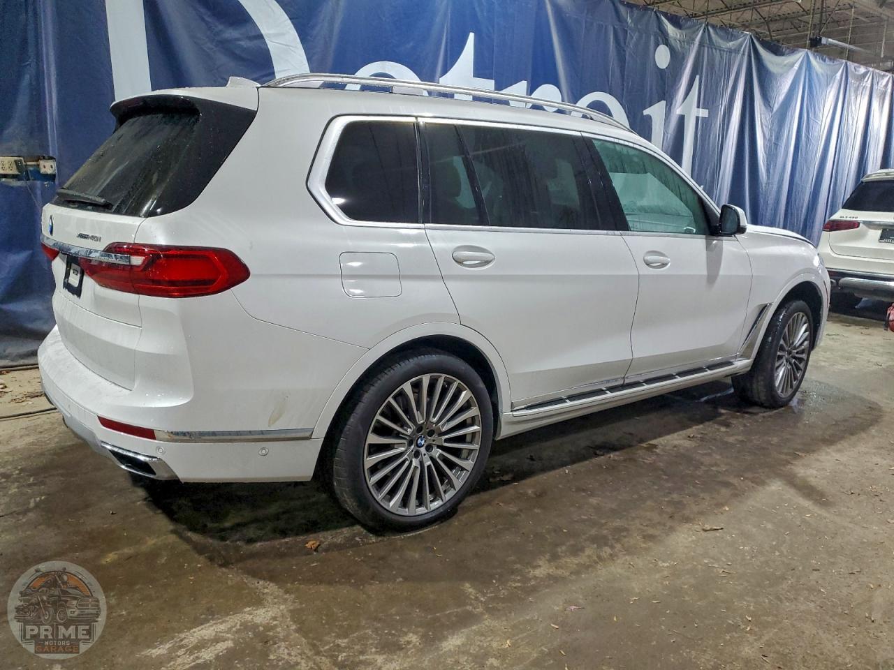 2022 BMW X7 — фото 3