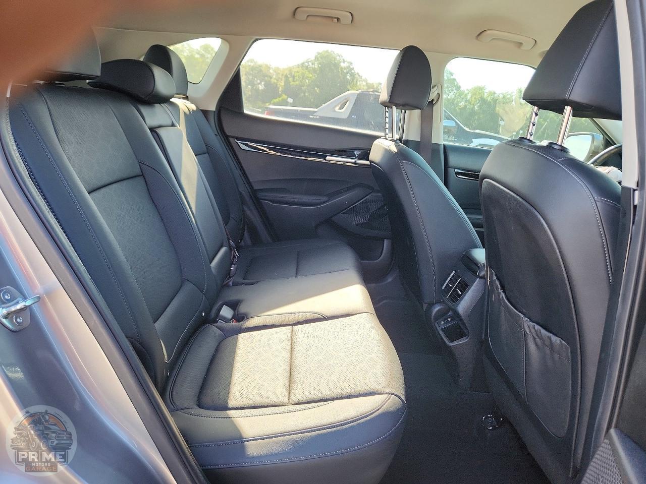 2024 KIA SELTOS — фото 11
