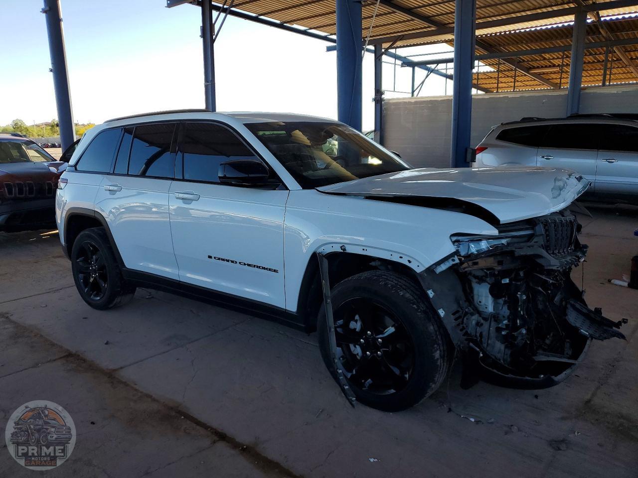 2023 JEEP GRAND CHEROKEE — фото 4