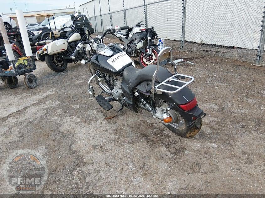 2008 HONDA VT750 C2F — фото 3