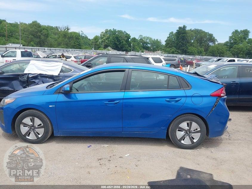 2018 HYUNDAI IONIQ HYBRID BLUE — фото 15