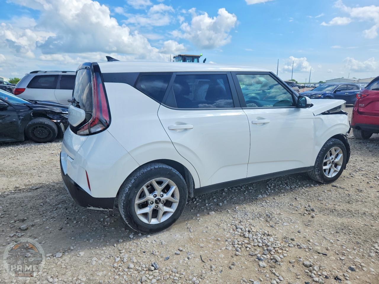 2024 KIA SOUL — фото 3
