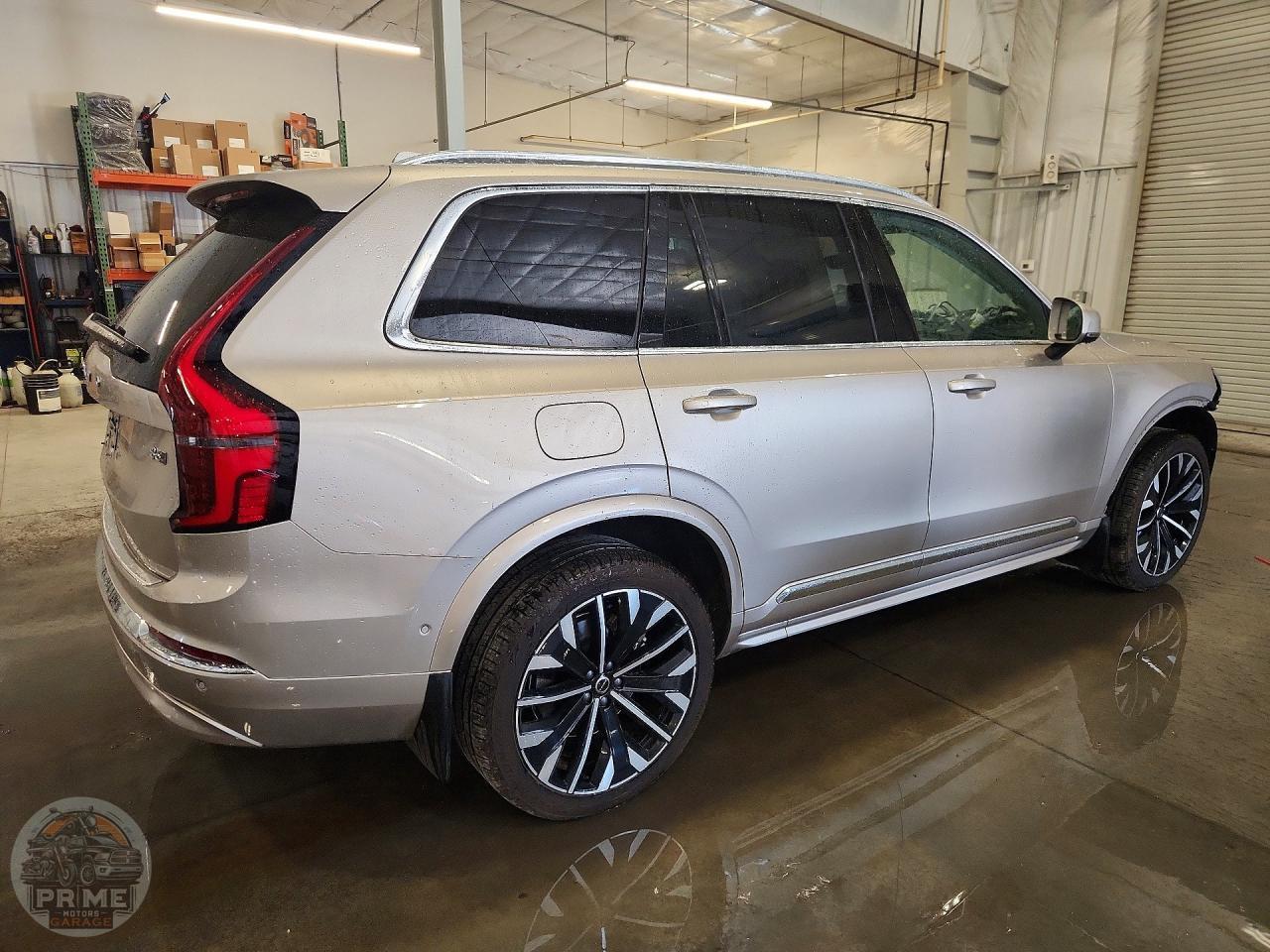2025 VOLVO XC90 — фото 3