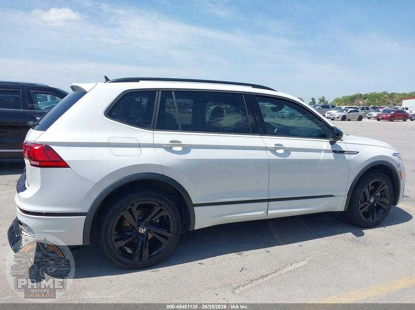 2023 VOLKSWAGEN TIGUAN 2.0T SE R-LINE BLACK — фото 13