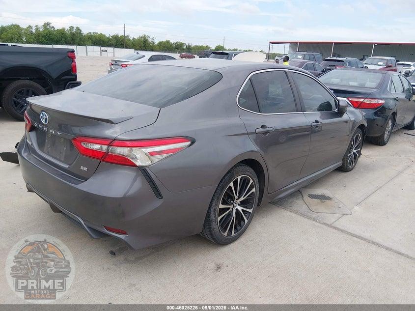 2018 TOYOTA CAMRY HYBRID SE — фото 4