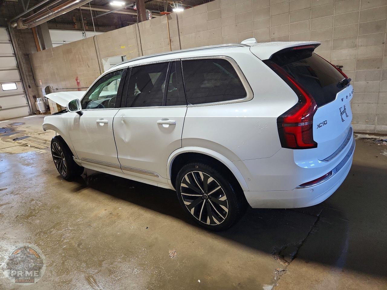 2026 VOLVO XC90 — фото 2