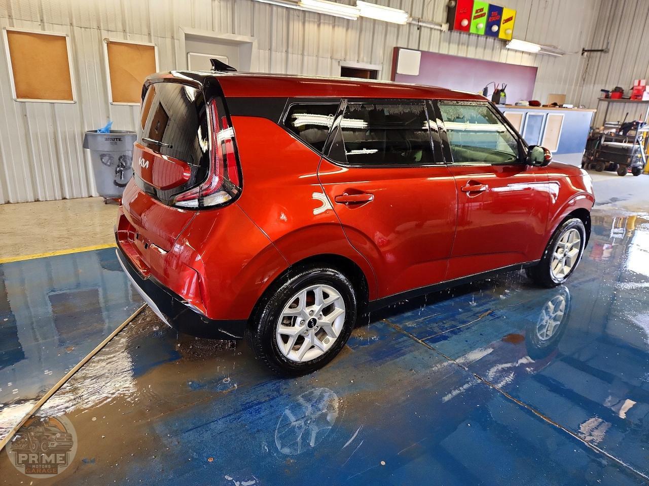 2025 KIA SOUL — фото 3
