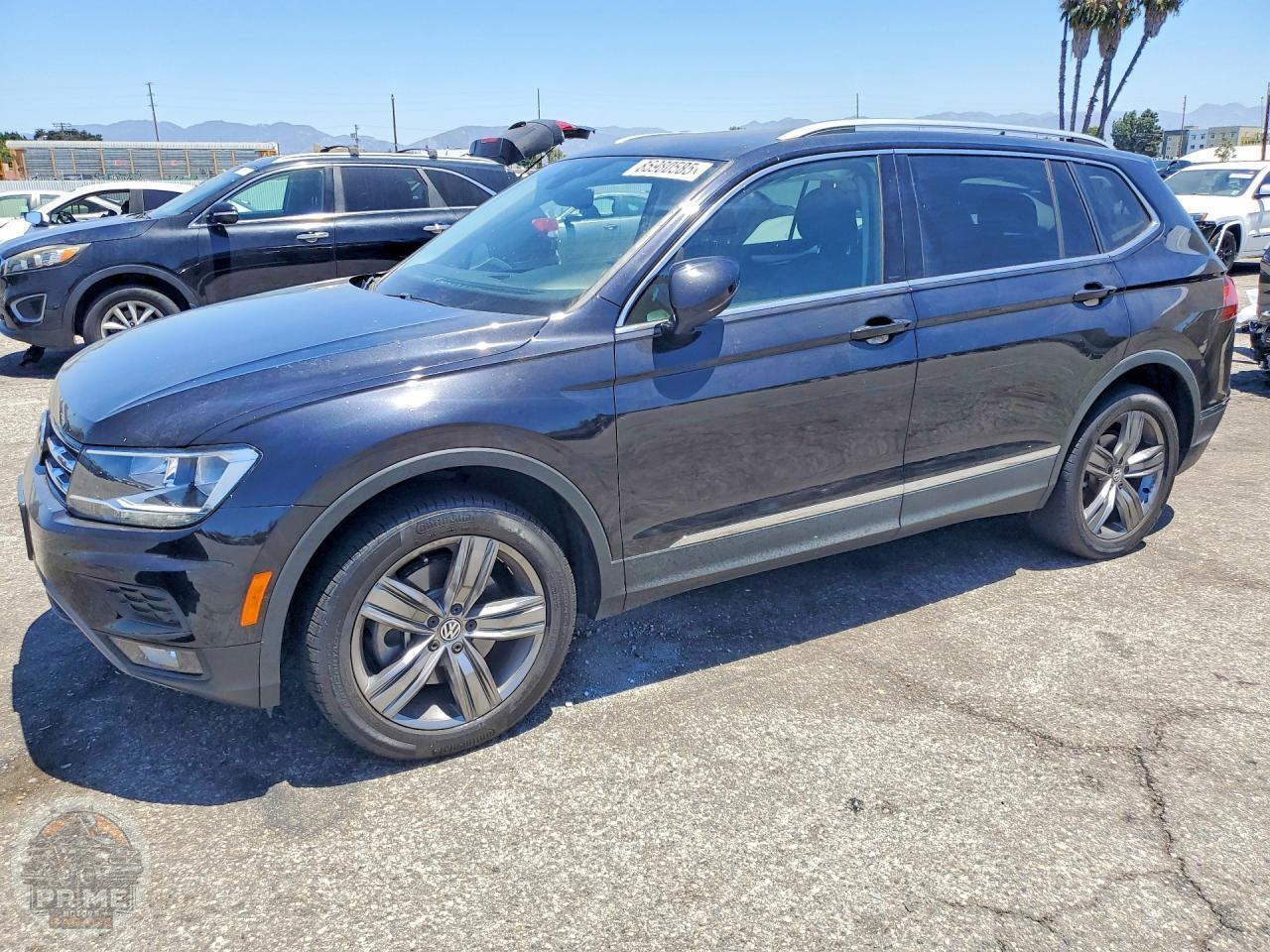 2021 VOLKSWAGEN TIGUAN — фото 1