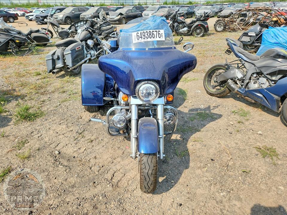 2012 HARLEY-DAVIDSON FLHX (STREET GLIDE) — фото 2