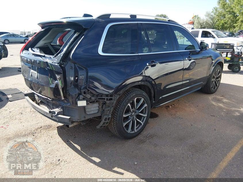 2017 VOLVO XC90 T6 MOMENTUM — фото 4