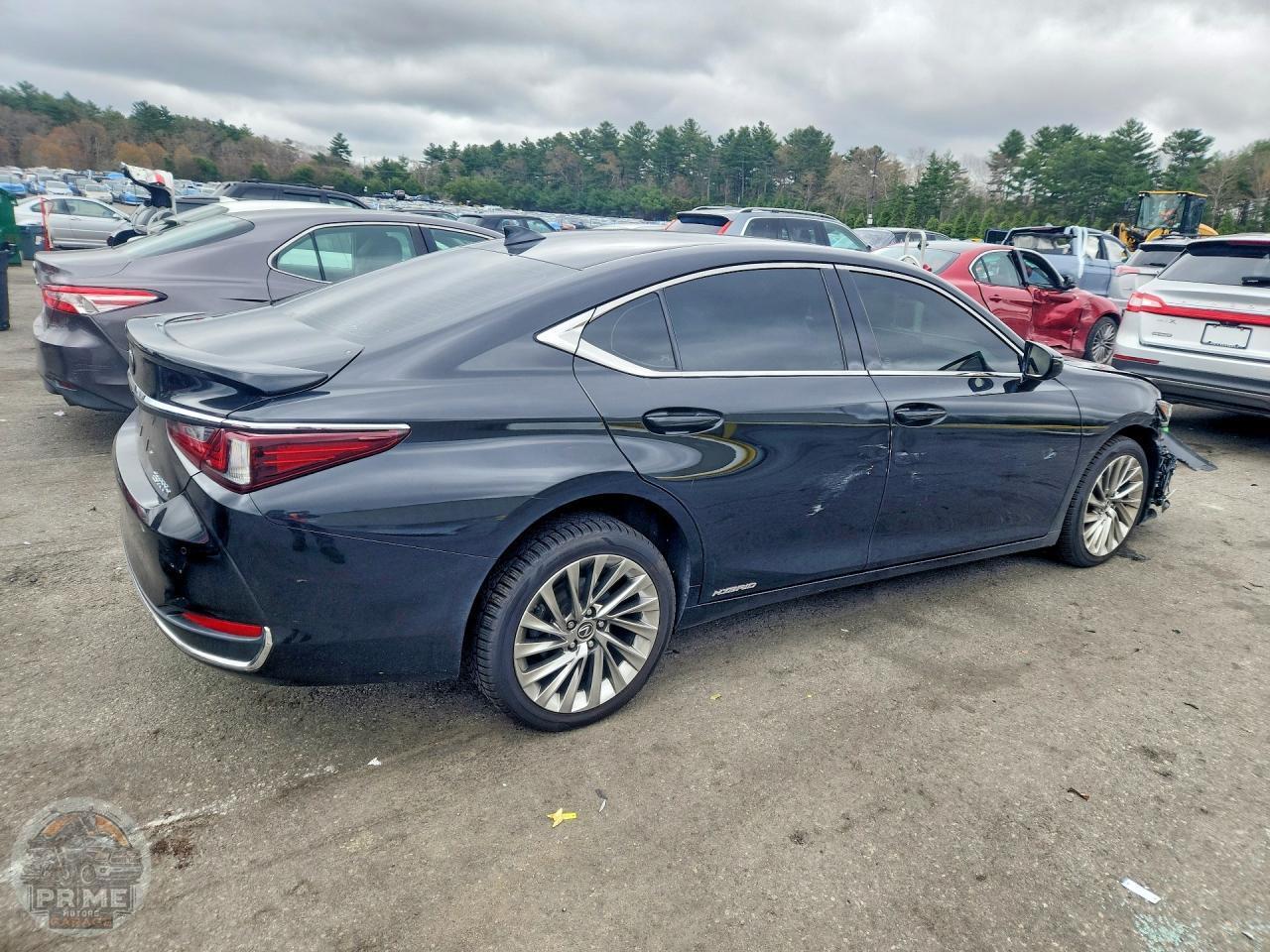 2021 LEXUS ES — фото 3