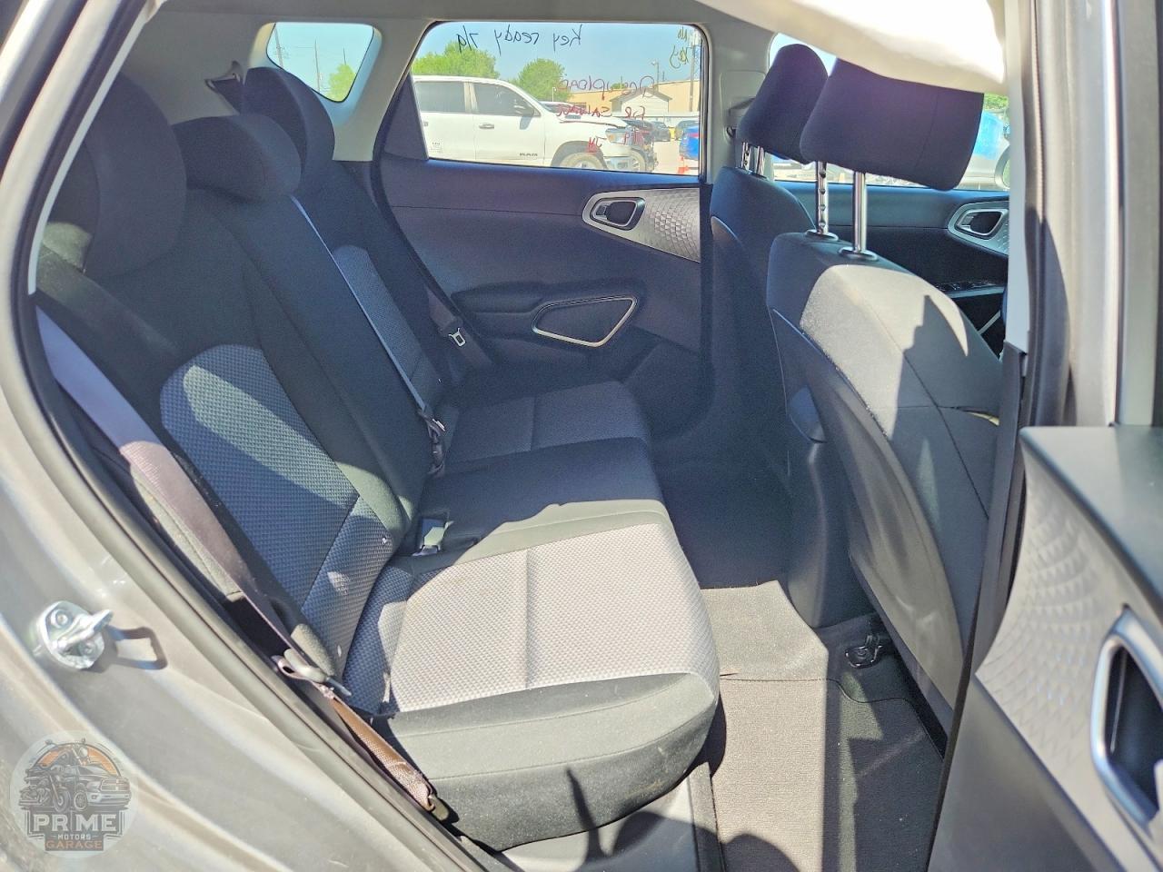 2025 KIA SOUL — фото 10