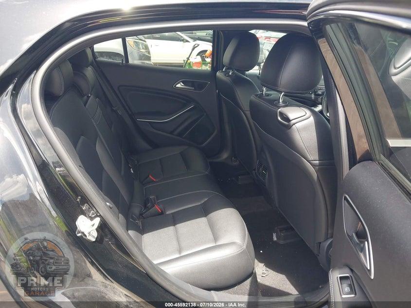 2016 MERCEDES-BENZ GLA 250 4MATIC — фото 8