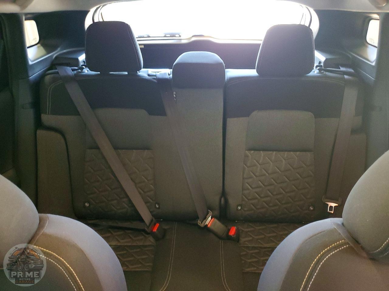 2025 NISSAN KICKS — фото 10