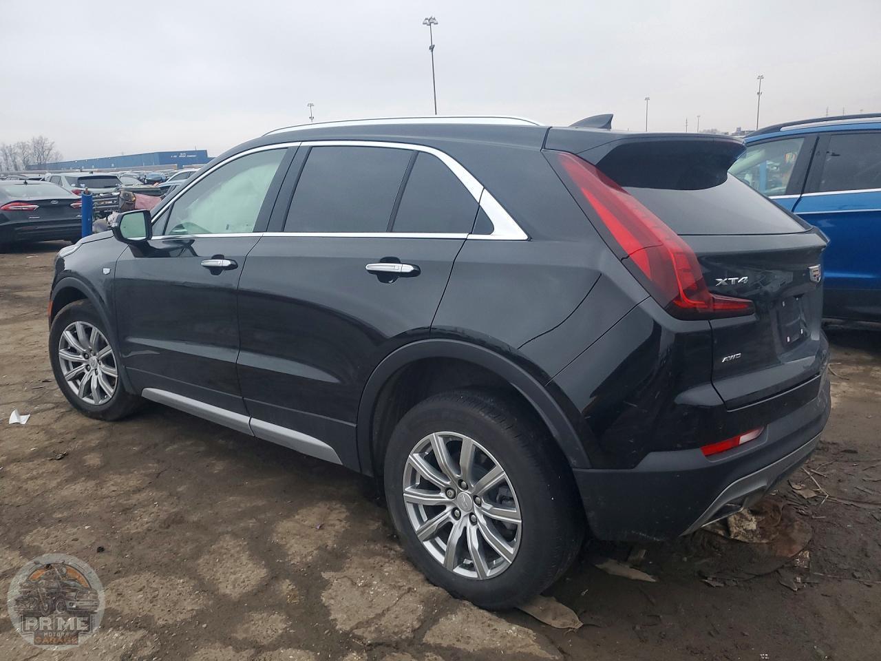 2023 CADILLAC XT4 — фото 2