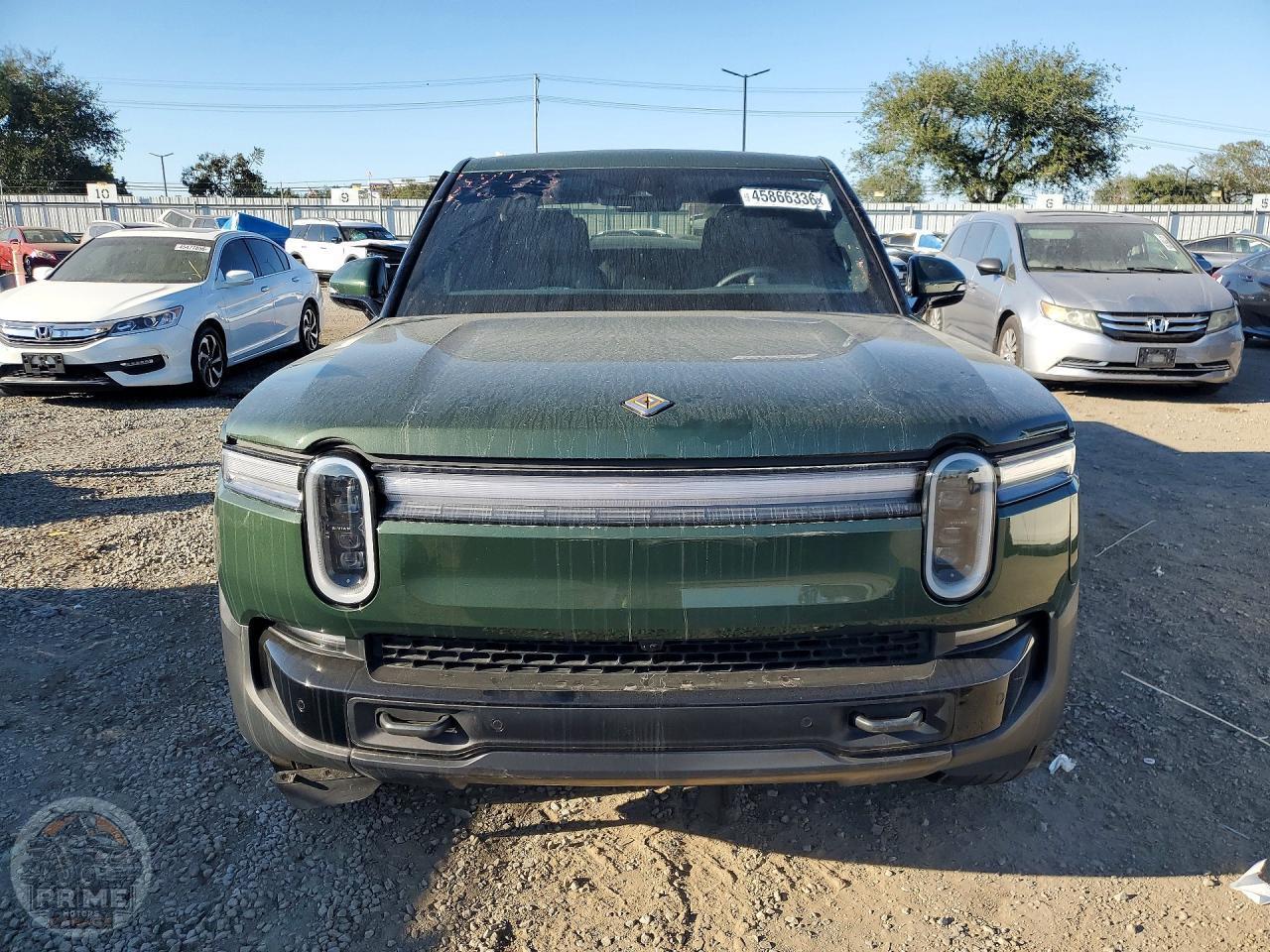 2025 RIVIAN R1T — фото 14