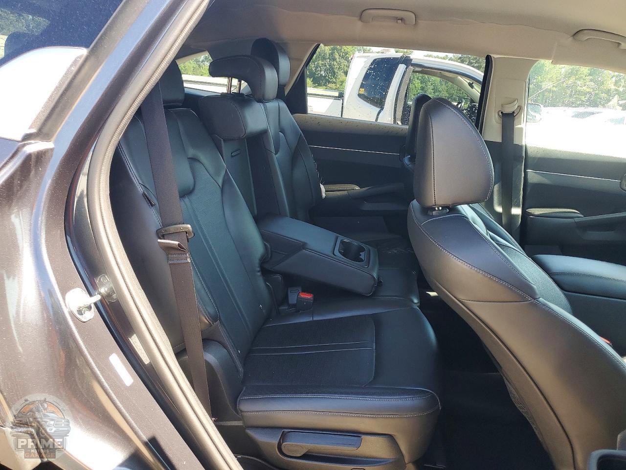 2024 KIA SORENTO — фото 11