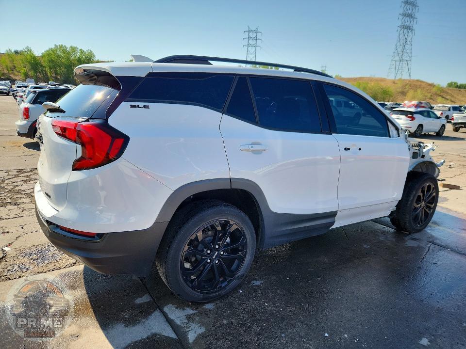 2020 GMC TERRAIN — фото 3