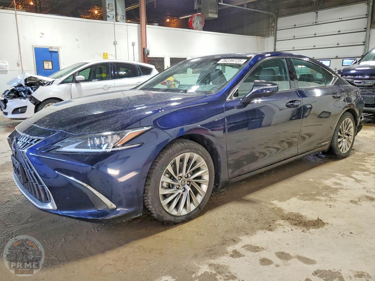 2022 LEXUS ES — фото 1