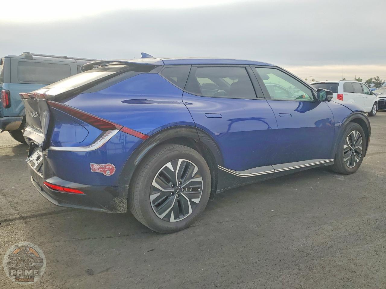 2024 KIA EV6 — фото 3