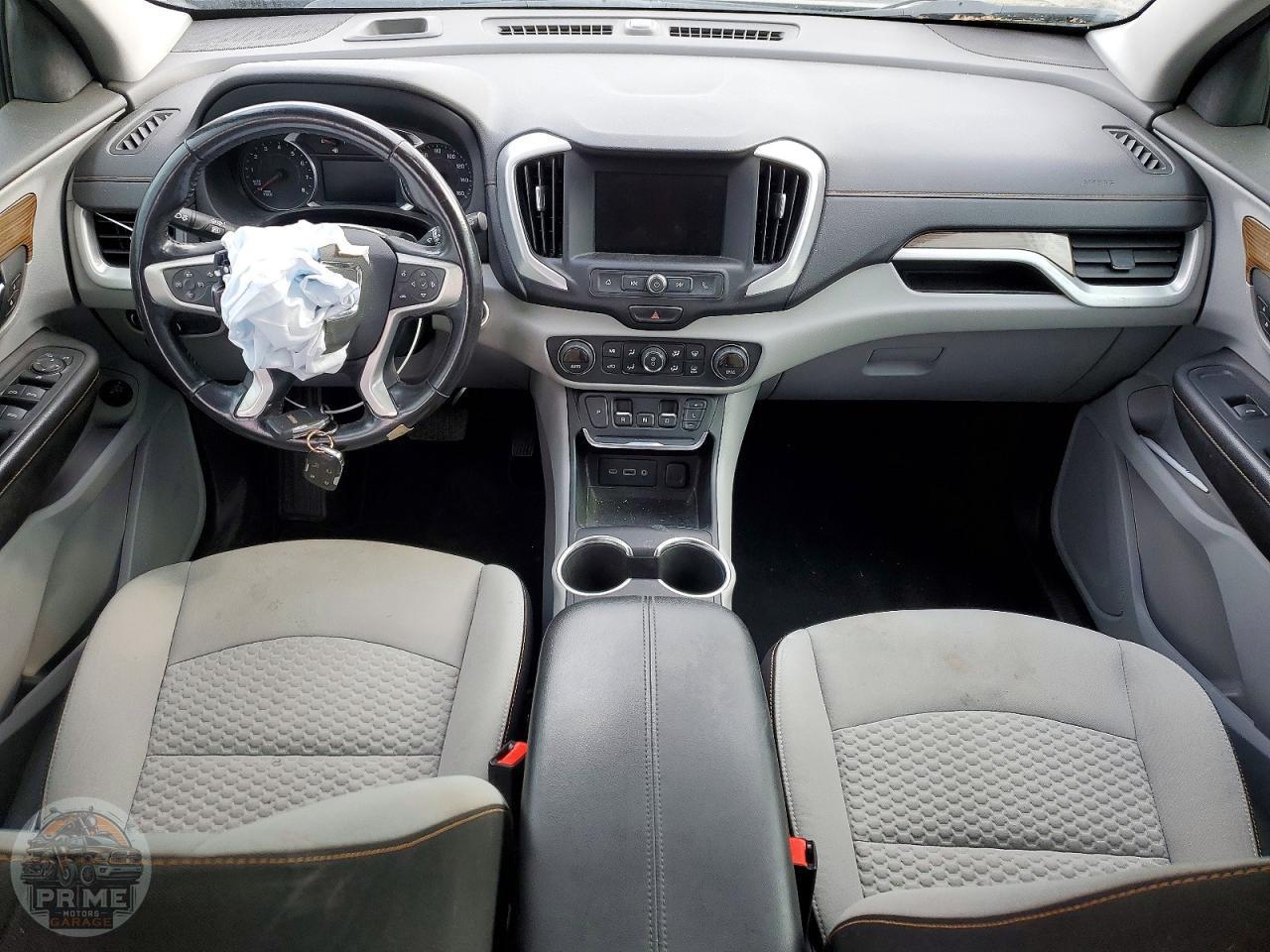 2020 GMC TERRAIN — фото 8