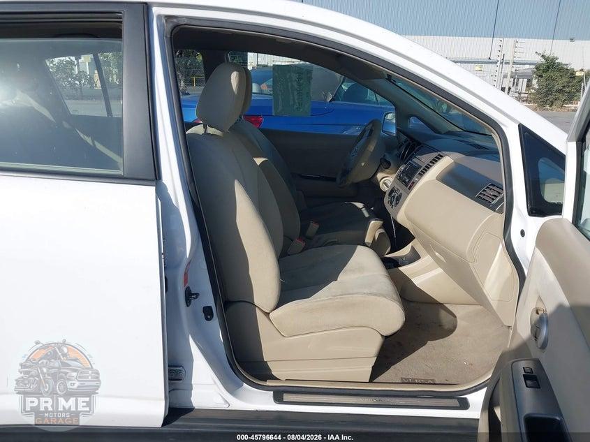 2009 NISSAN VERSA 1.8S — фото 5