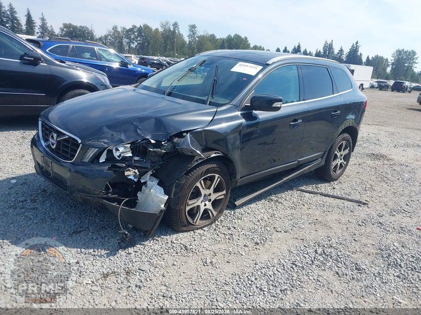 2013 VOLVO XC60 T6 — фото 2
