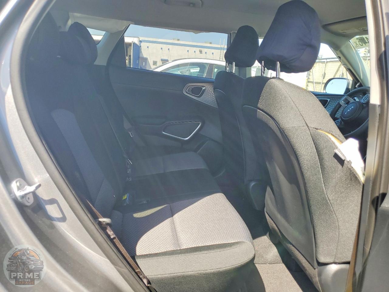 2025 KIA SOUL — фото 11