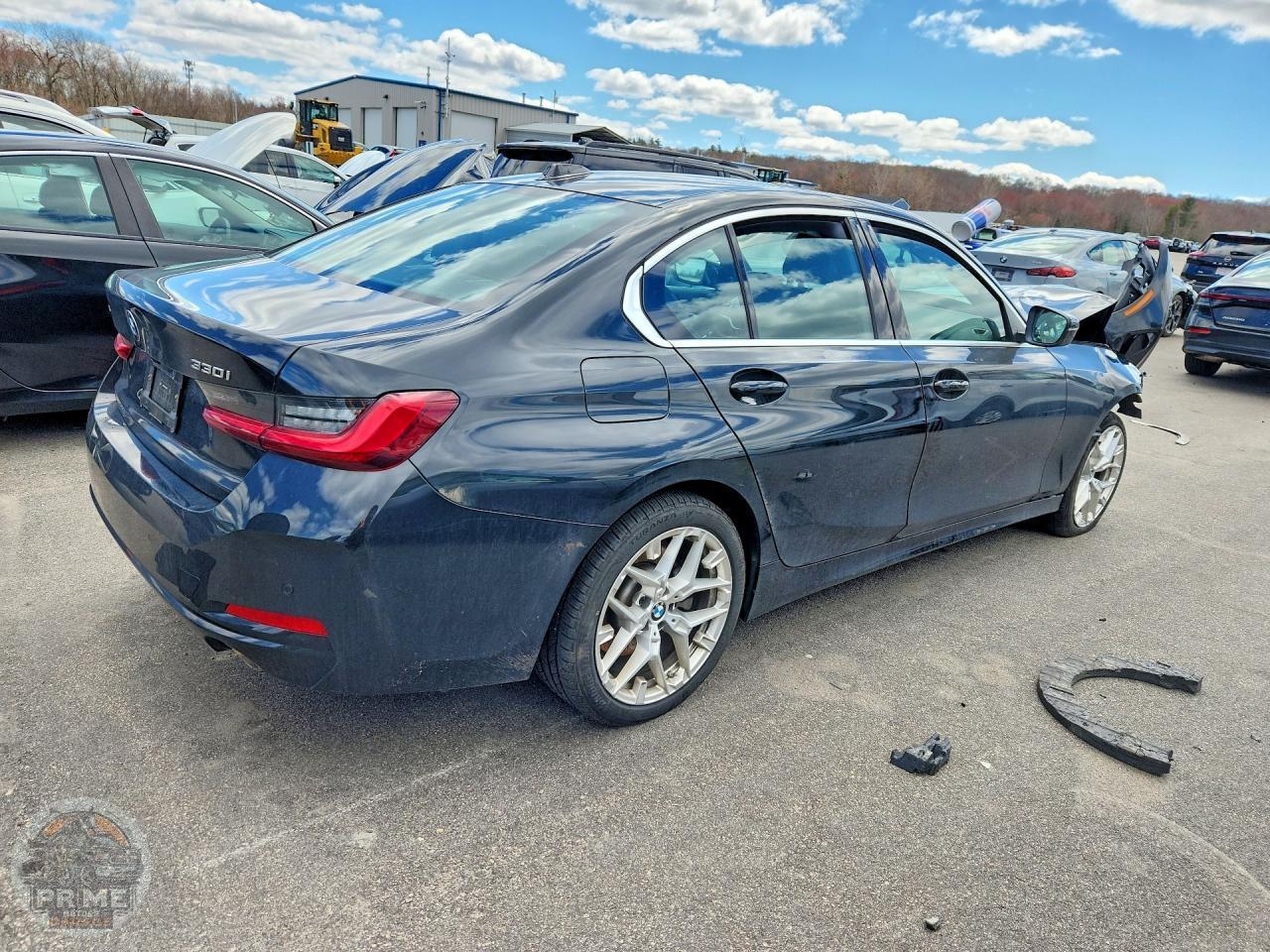 2026 BMW 3 SERIES — фото 2