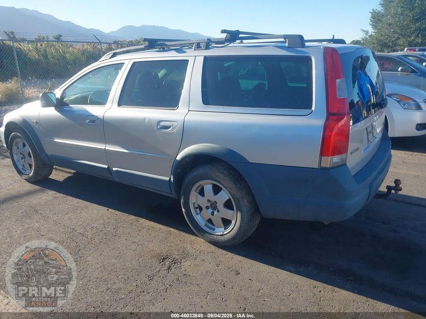 2004 VOLVO XC70 2.5T — фото 3