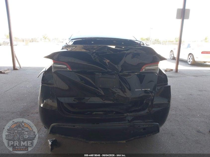 2022 TESLA MODEL Y LONG RANGE DUAL MOTOR ALL-WHEEL DRIVE — фото 6