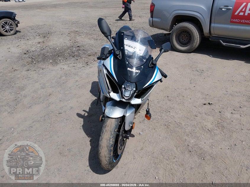 2025 SUZUKI GSX-R1000 — фото 5